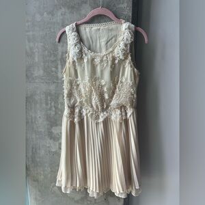 Lovely dress vintage